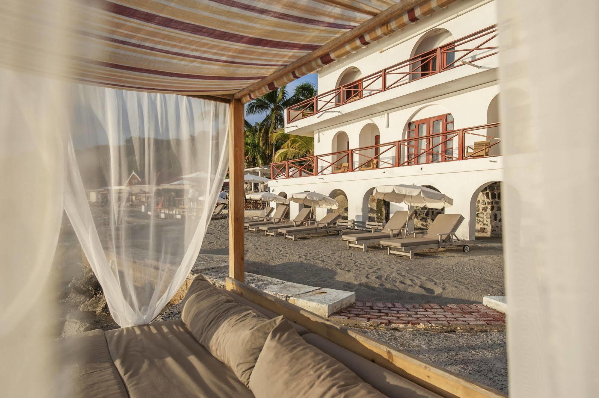 The Old Gin House Aparthotel Oranjestad  Exterior photo